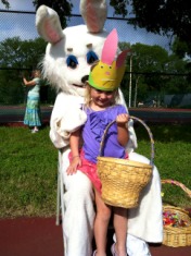 2012-04-07-2-Sydney & Easter Bunny.jpg